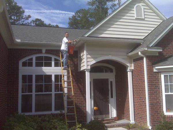 Gutter cleaning one story HWY 90 Conway