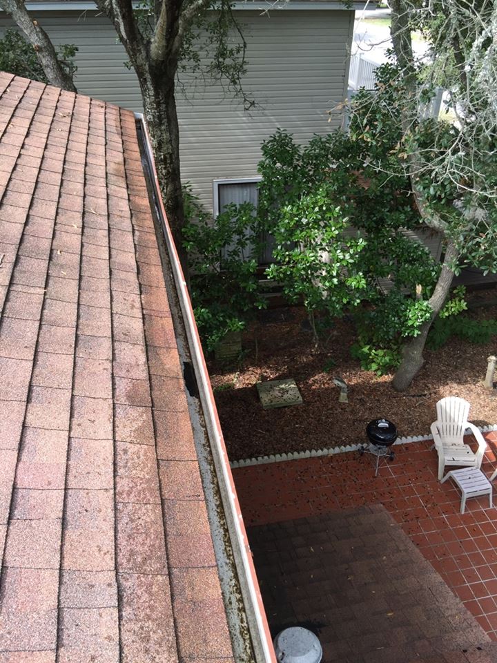 Gutter cleaning two story North Myrtle Beach