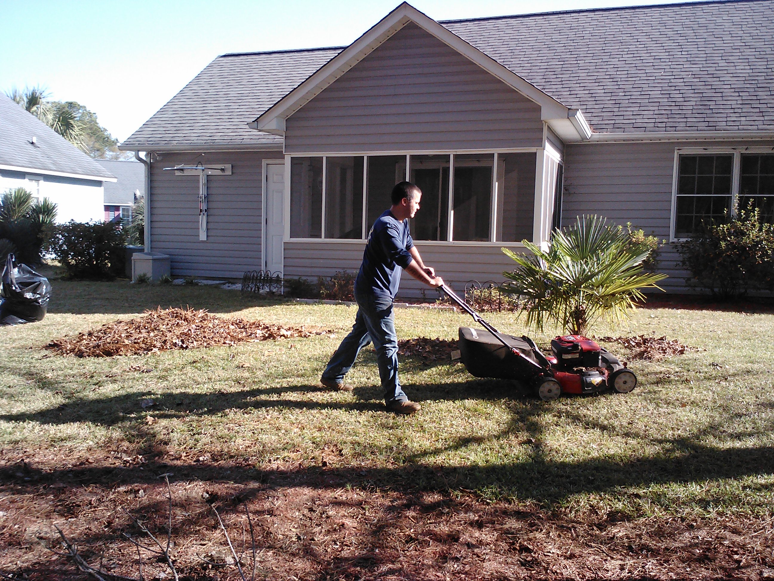 Leaf clean up in Little River,SC 29566